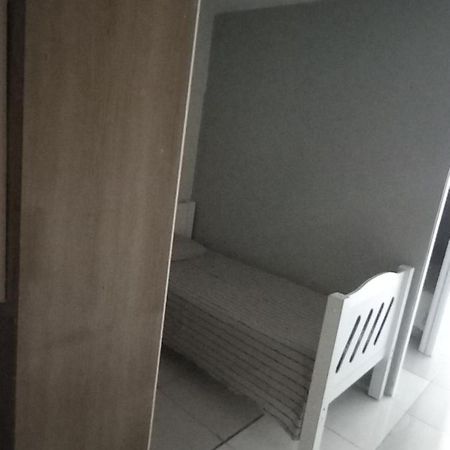 Cama Em Dormitorio Misto Brasília Eksteriør billede